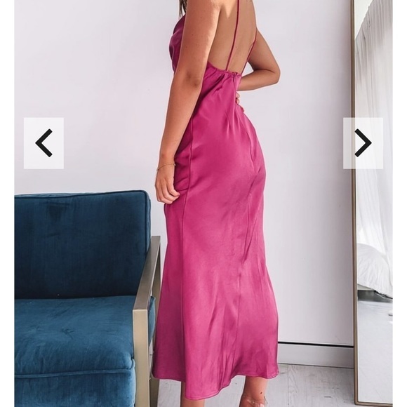 LIONESS Walk The Line Midi Dress Magenta - Picture 9 of 12